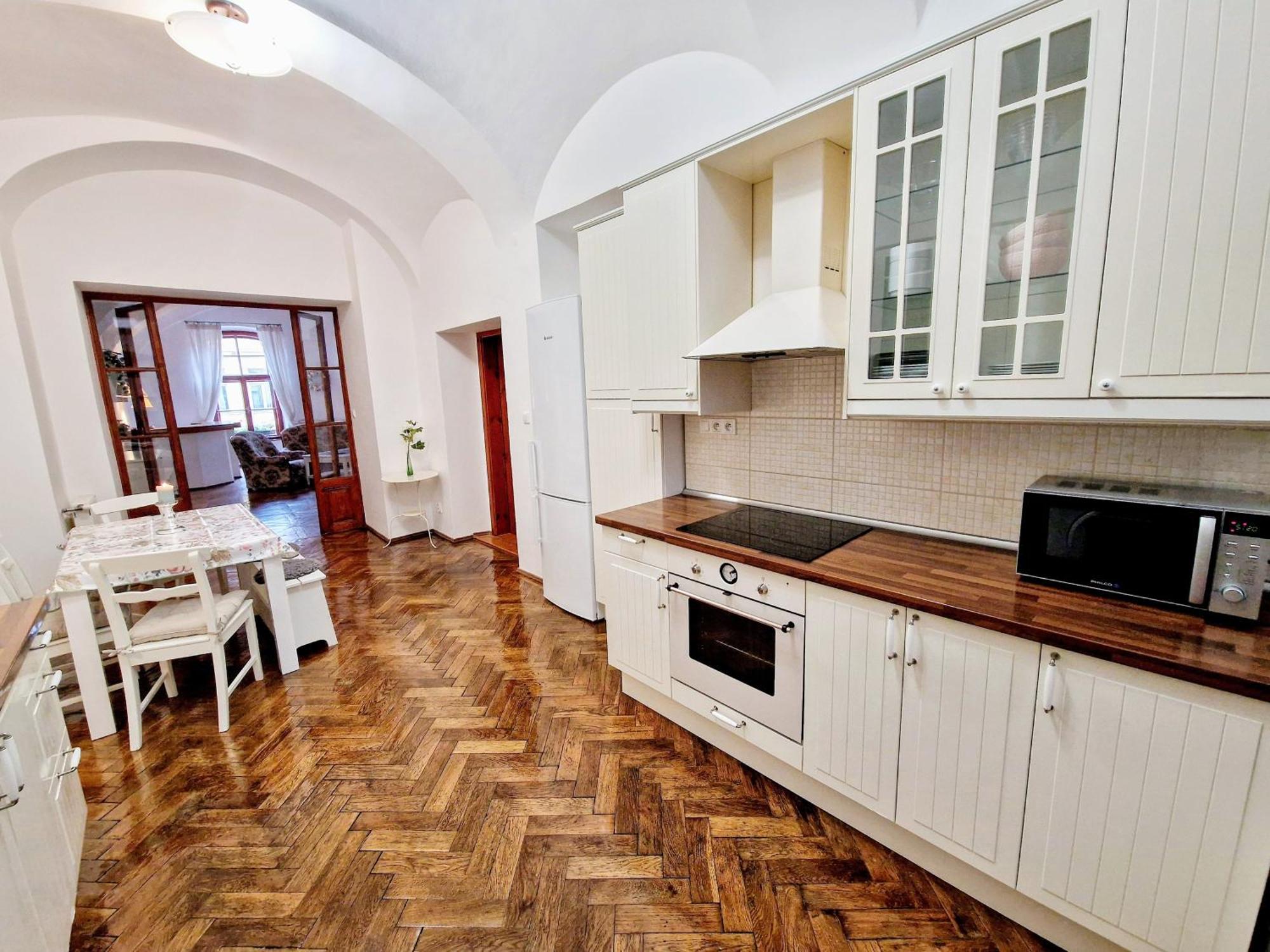 Marina Old Town Apartment Košice Buitenkant foto