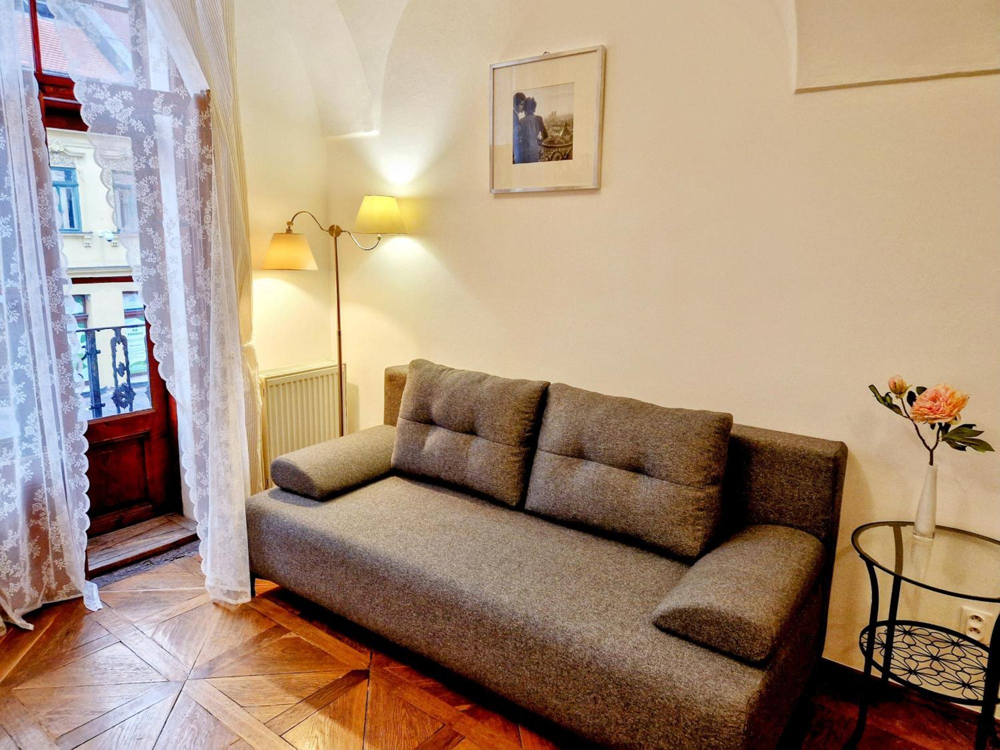 Marina Old Town Apartment Košice Buitenkant foto